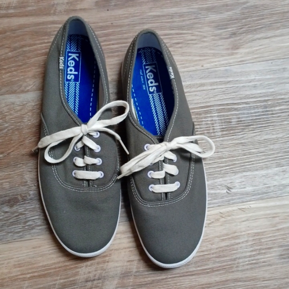 Keds canvas shoes